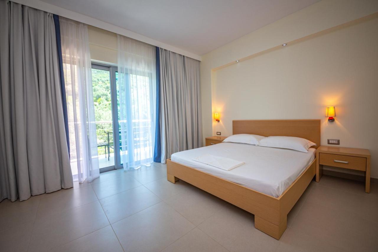 Hotel Borshi Exteriér fotografie