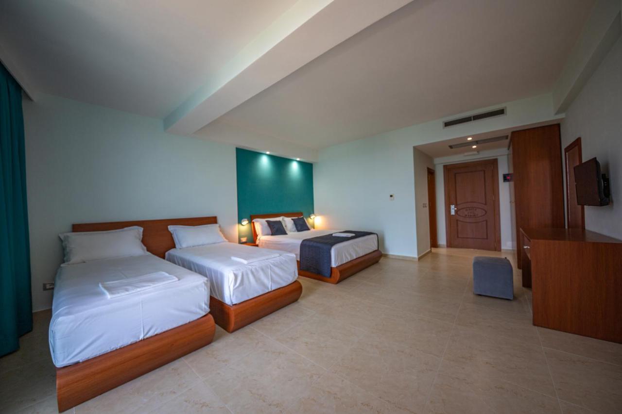 Hotel Borshi Exteriér fotografie