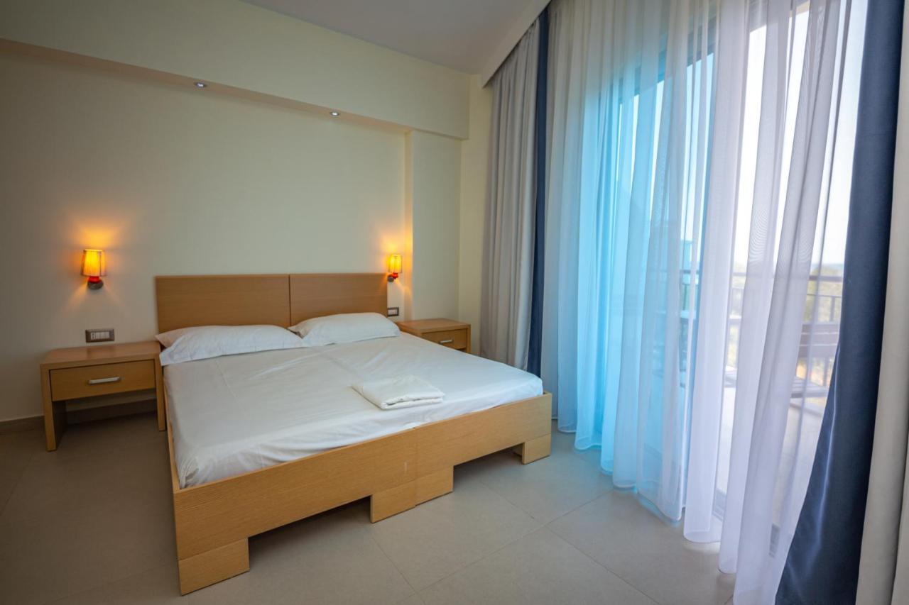 Hotel Borshi Exteriér fotografie