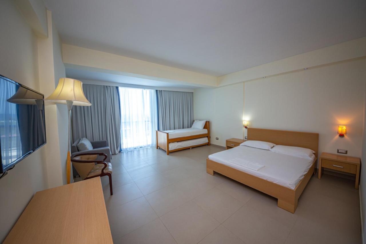 Hotel Borshi Exteriér fotografie
