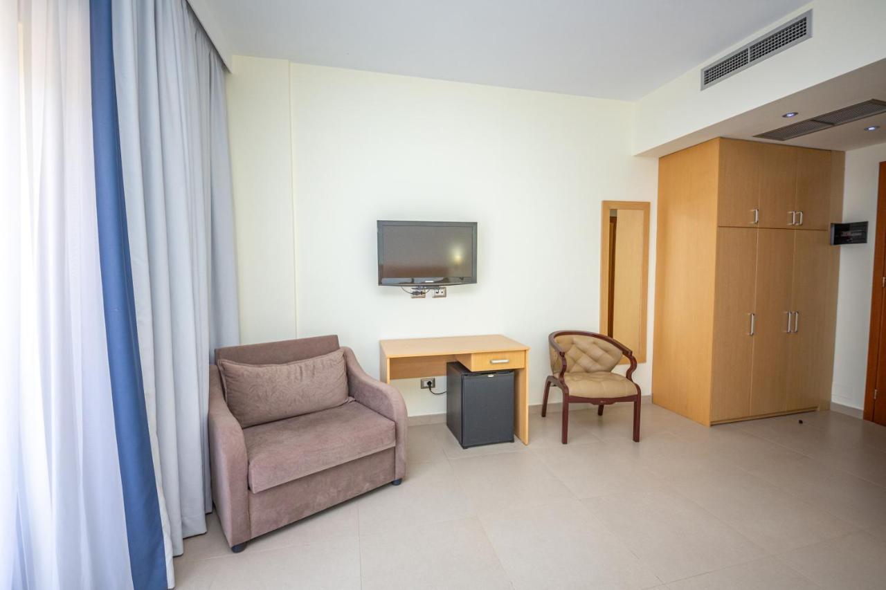 Hotel Borshi Exteriér fotografie