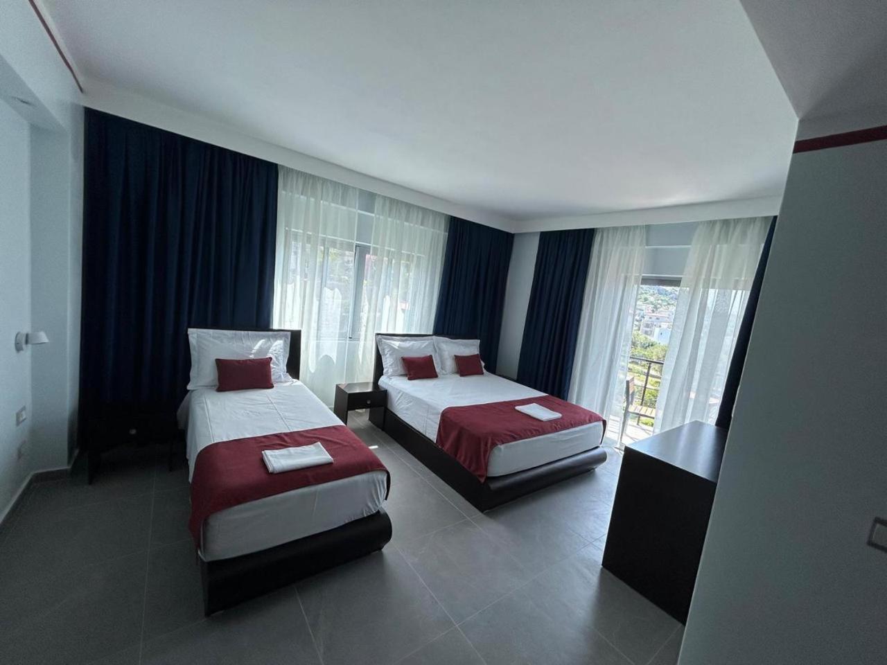 Hotel Borshi Exteriér fotografie