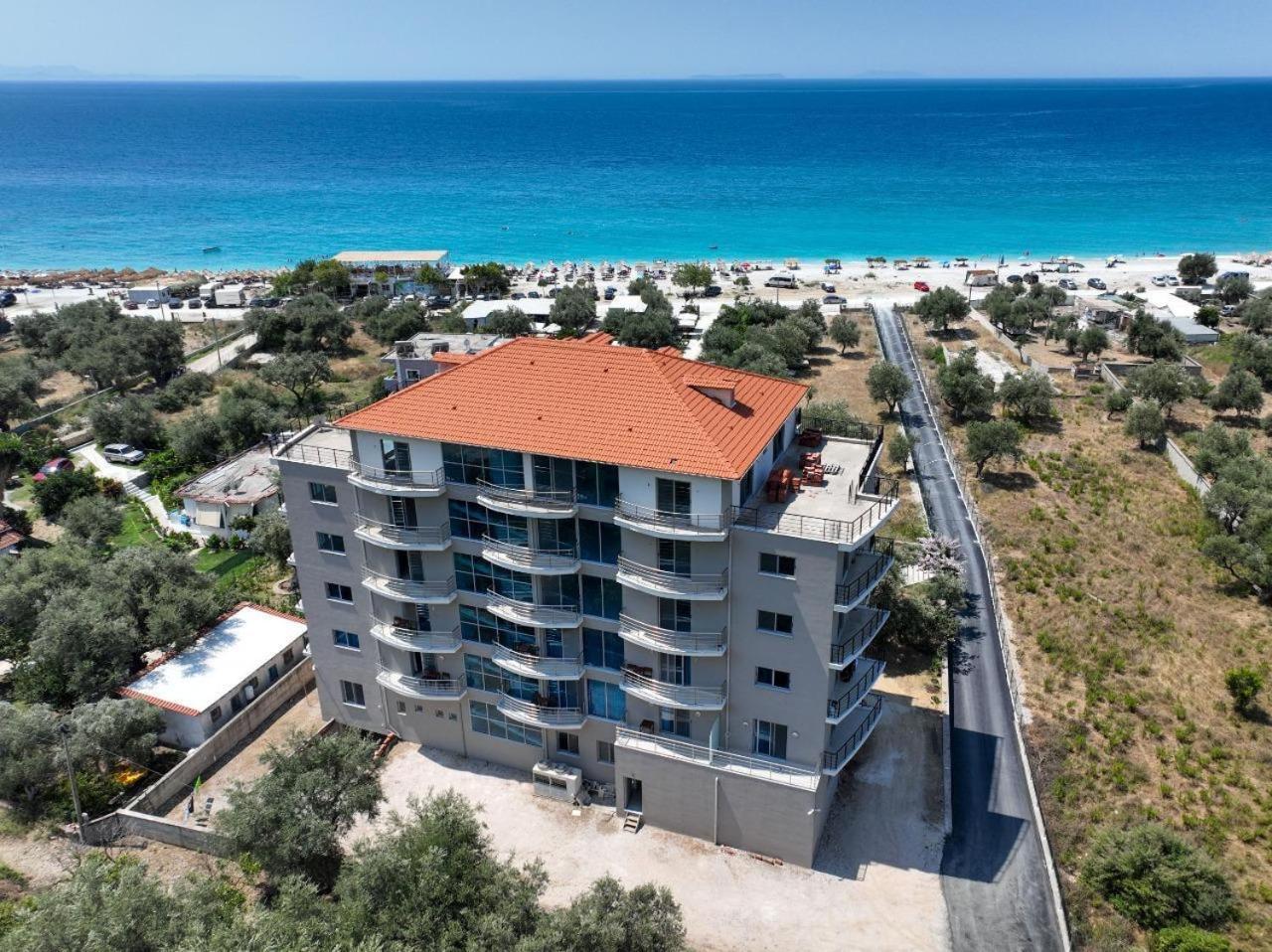 Hotel Borshi Exteriér fotografie
